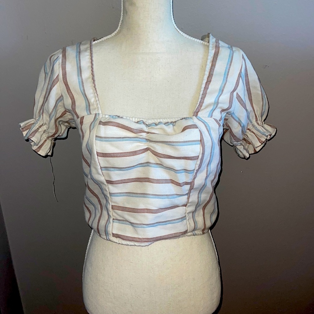 Puffy Sleeve Crop Top